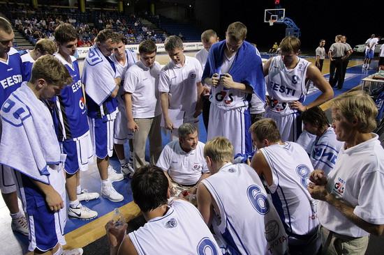 Igaunijas basketbolisti piekāpjas ukraiņiem