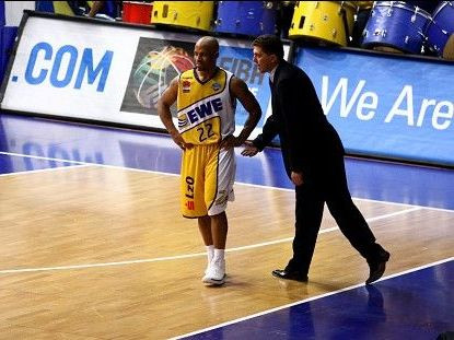 "EWE Baskets" līderis nespēlēs vēl mēnesi