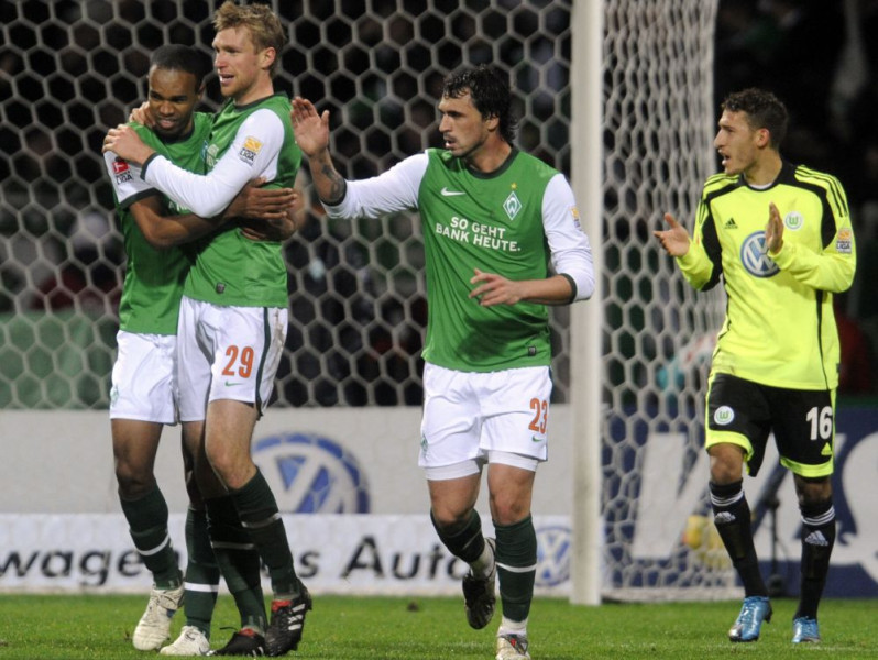 "Werder" izglābjas pret "Wolfsburg", "Hertha" zaudē pirms došanās uz Latviju