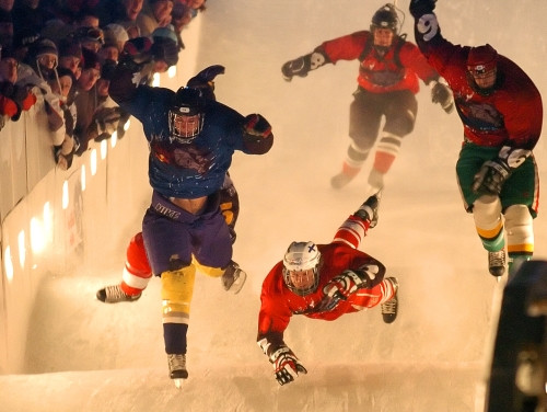 "Red Bull" meklē labākos ledlaužus Red Bull Crashed Ice pasaules čempionātam!