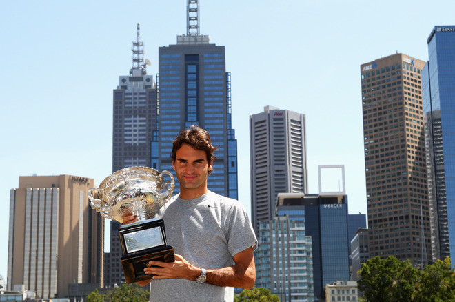 Federers slimības dēļ Dubaijā nespēlēs