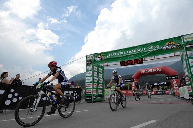 Eiduka un Orass ceturtie "Transalp Bike" sacensību otrajā posmā