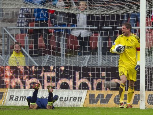 ''Ajax'' piedzīvo sakāvi, ''Feyenoord'' kārtējais zaudējums