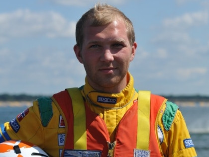 Latvijas pilots Sīlis uzsāks dalību F1 pasaules čempionātā ātrumlaivām