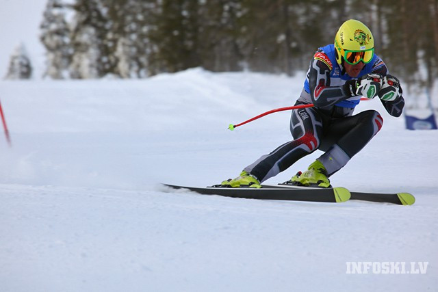 Baltijas kausā milzu slalomā divas uzvaras Latvijai