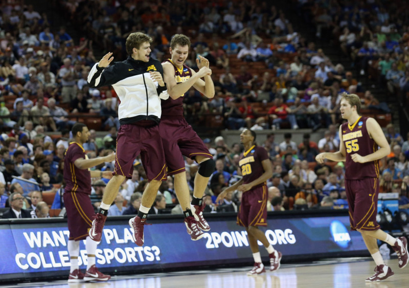 Ošenieka "Golden Gophers" sakauj NCAA titulētāko komandu