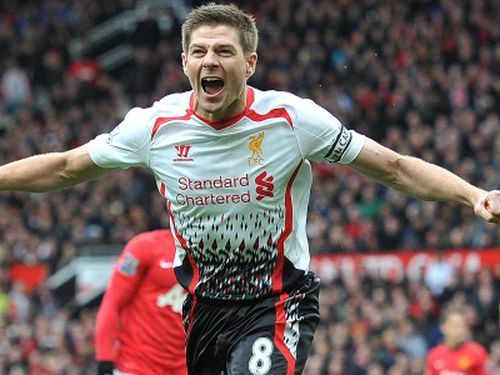 Džerārds realizē divas pendeles, "Liverpool" sagrauj MU