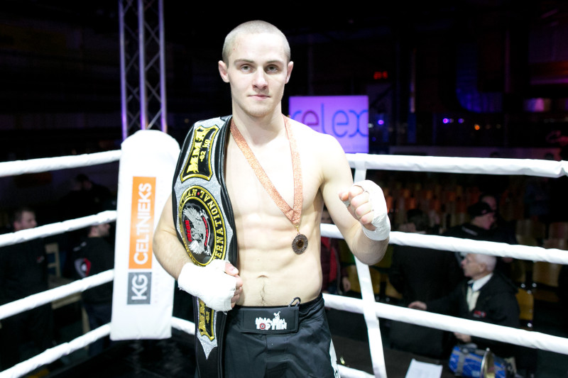 Skrīvers paraksta līgumu ar MMA klubu “Phuket Top Team”