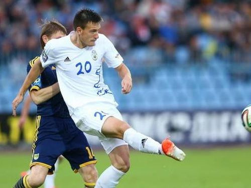 Jagodinskis pagarina līgumu ar Kijevas ''Dynamo'', turpinās spēlēt "Hoverla"