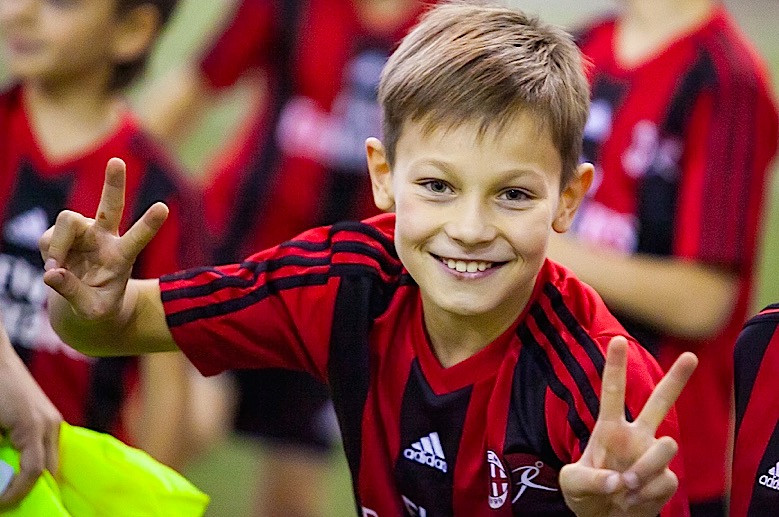 Septīto gadu pēc kārtas Rīgā notiks "Milan Junior Camp"