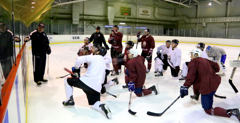 Latvijas hokeja valstsvienība aizvada pirmo treniņu pirms „EIHC” turnīra Liepājā