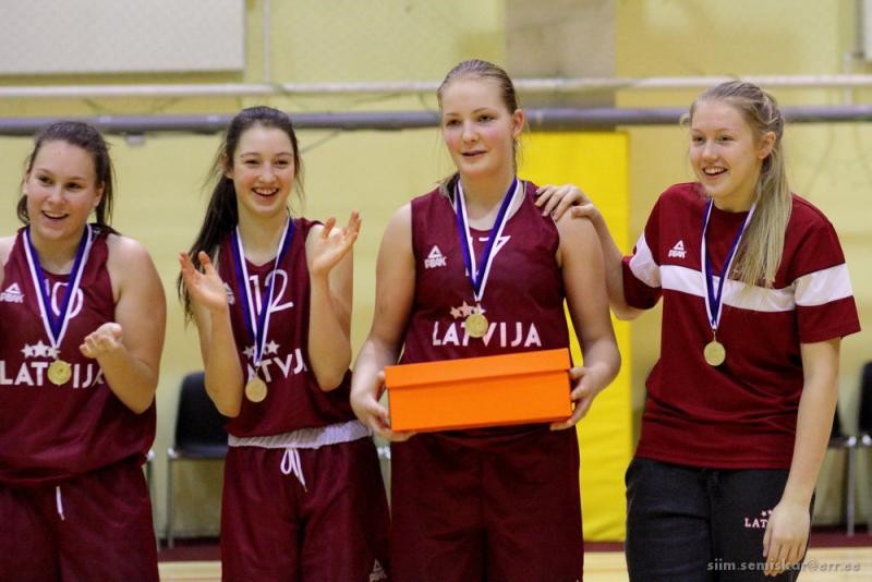 Daugavpils desants palīdz U16 izlasei cienīgi pretoties "RSU/Merks"