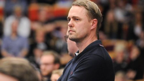 Latvijas florbola izlases treneris Hils vairs netrenēs Zviedrijas Superlīgā