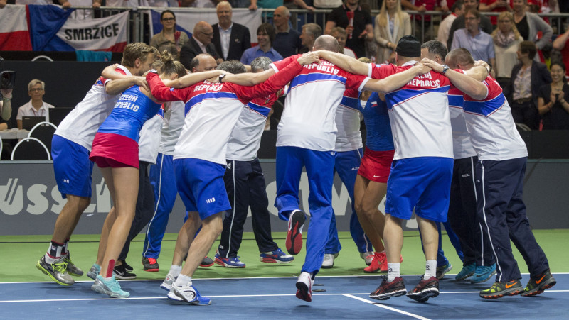 Čehija "Fed Cup" finālu sasniedz pat ar otro sastāvu