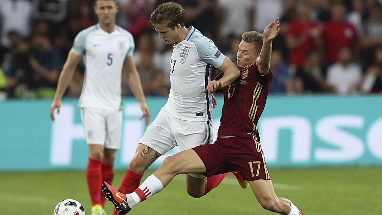 Anglija spēles izskaņā izlaiž uzvaru pret Krieviju