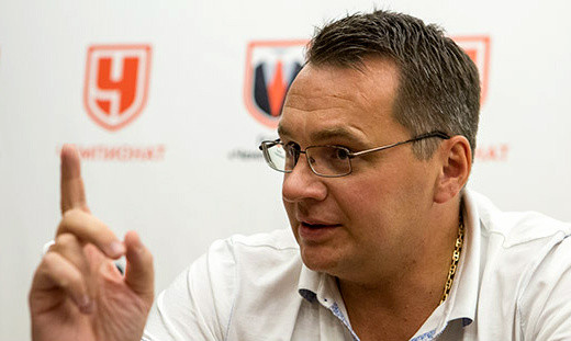 Nazarovs: "Hokejā spēlētāji un treneri ir klauni"