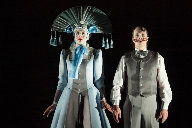 Liepājas teātrī Rīgā rādīs izrādes „Mēnesis uz laukiem”,  „Precības” un „Piafa”