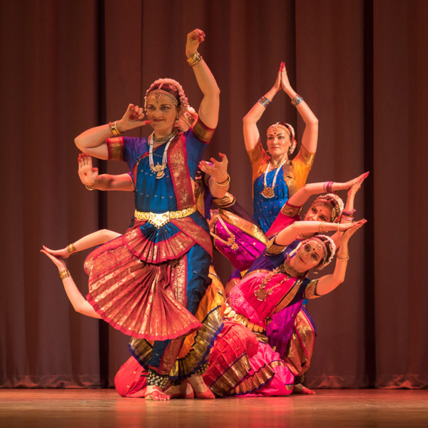 Indiešu klasiskās dejas vakars ARUNA izstāžu zālē “Rīgas mākslas telpa”