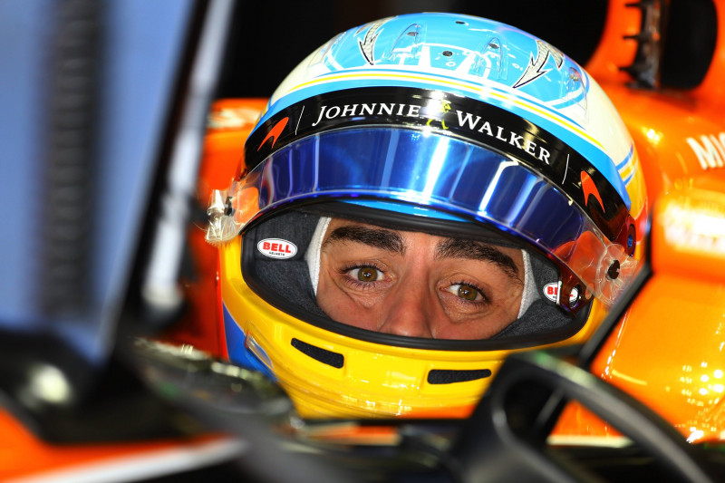 Alonso 2018. gadā iecerējis startēt divos pasaules čempionātos