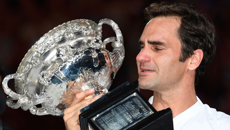 Federers ar uzvaru piecu setu finālā svin 20. "Grand Slam" titulu