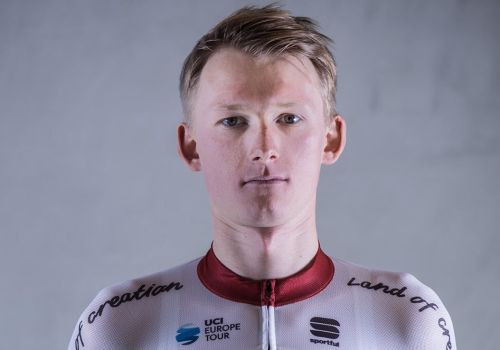 Neilands: Latvijas līdzjutējiem pastāv iespēja mani redzēt "Giro d Italia" velobraucienā