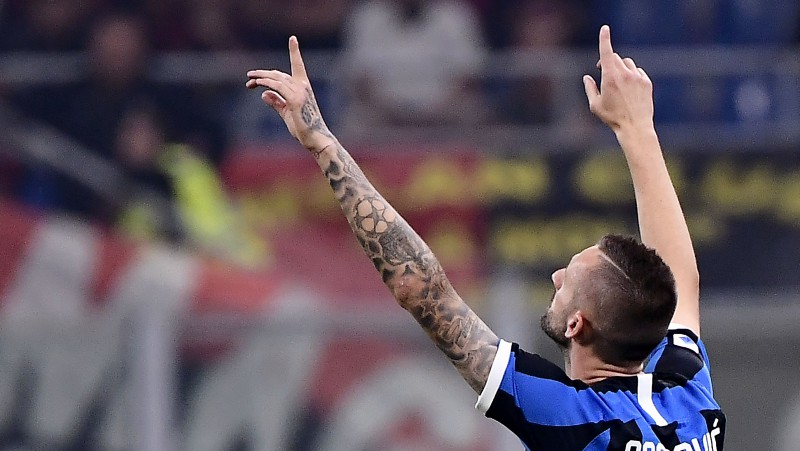 Līdere "Inter" saimnieko, "Milan" neuzvar jau septītajā derbijā pēc kārtas