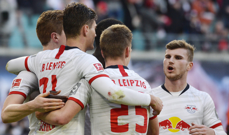 "Leipzig" sakauj Brēmeni un neļauj "Bayern" atslābt