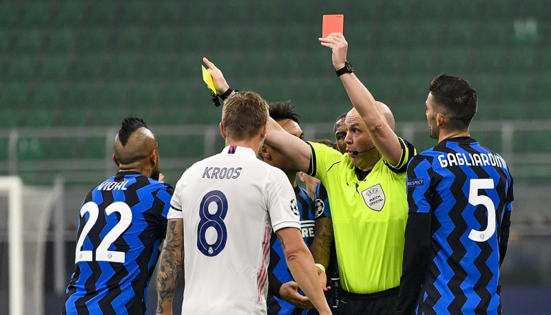 Vidalam sarkanā, "Real" ļoti svarīga uzvara pret "Inter"