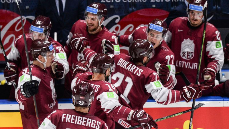 Latvijas izlase pasaules čempionātu atklās pret hokeja dzimteni Kanādu
