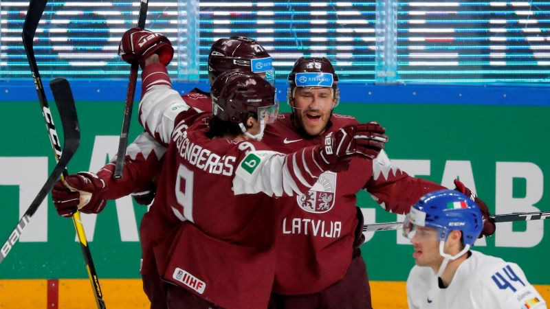 Neieskaitīto vārtu spēlē divi Karsuma goli Latvijai atnes otro uzvaru turnīrā