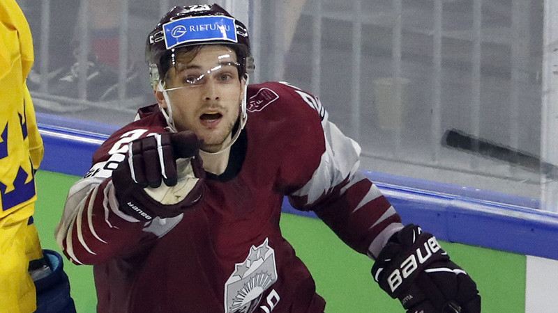 Vītoliņš par Latvijas hokeja izlases kapteini ieceļ Bļugeru