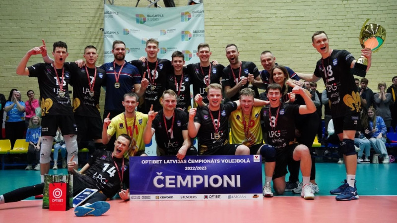 ''Ezerzeme''/DU dominē izšķirošajā mačā un pirmo reizi triumfē Latvijas čempionātā