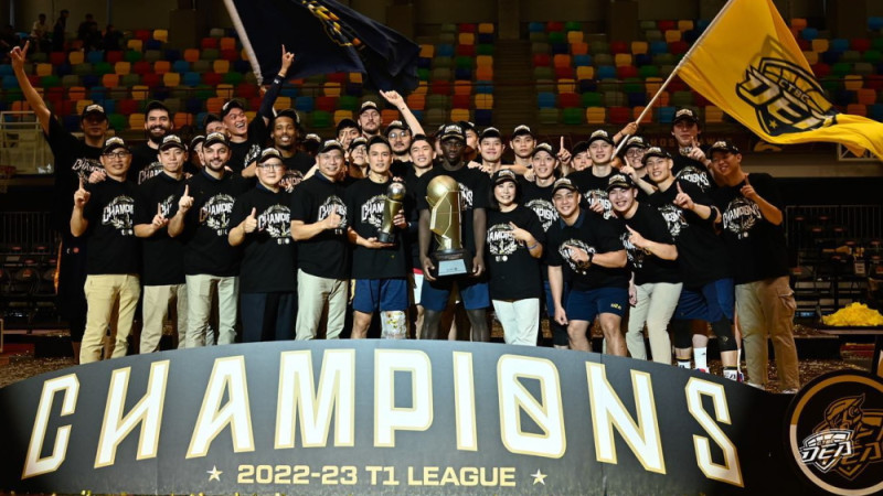 Kaspara Bērziņa komanda triumfē Taivānas "T1" līgā