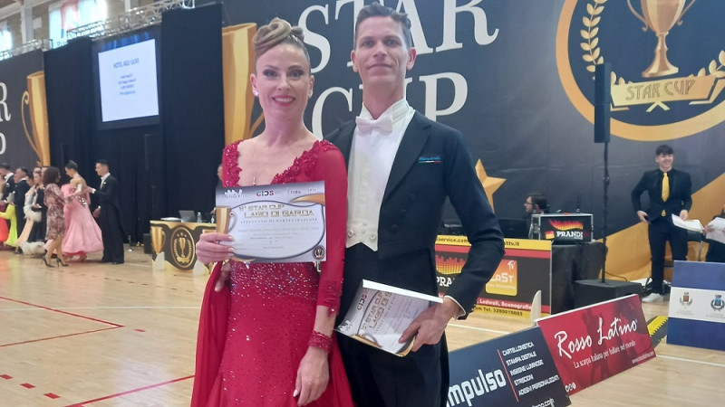 Latvijas pāris pirmo reizi sasniedzis pusfinālu pasaules čempionātā Senioriem I Standartdejās