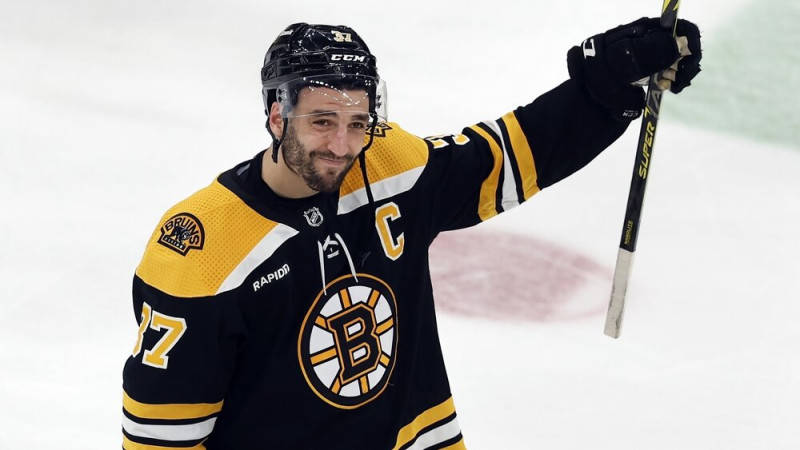 19 sezonas ''Bruins'' rindās aizvadījušais Beržerons paziņo par karjeras beigām