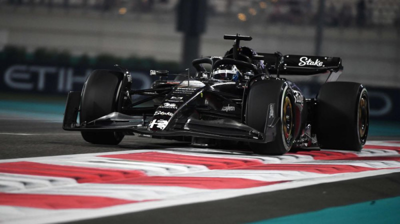 F1 komanda "Sauber" sola pārsteigt ar jauno nosaukumu
