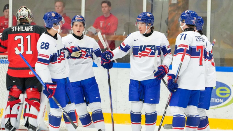 Pasaules U20 meistarsacīkšu prologā ASV hokejisti 11 vārtu duelī pieveic Kanādu
