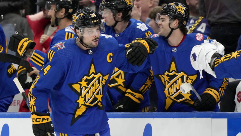 NHL Zvaigžņu spēlē uzvar mājinieka komanda, MVP - Ostons Metjūzs