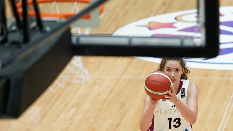 Dženifera Rieksta kļūs par trešo Latvijas basketbola pārstāvi Ziemeļdakotā
