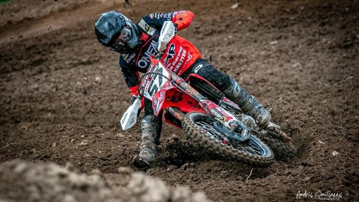 Bidzāns debitēs MXGP klasē