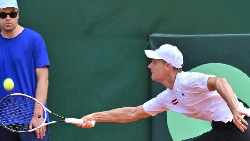 Štrombahs trešo nedēļu pēc kārtas sasniedz personīgo rekordu ATP rangā