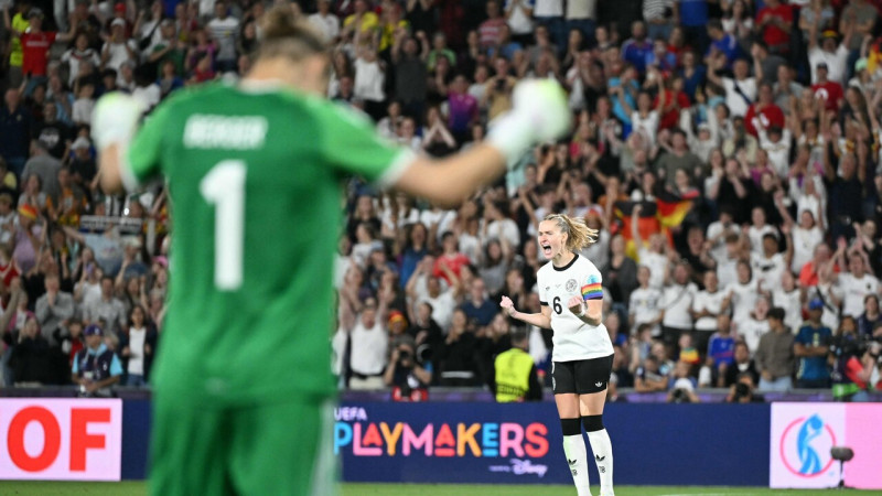 Vācietes mazākumā atspēlējas un dramatiskā kaujā 11 metru sitienu sērijā izslēdz favorīti