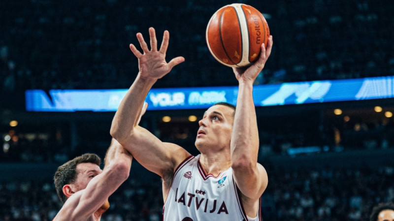 Gražulim pret Serbiju gūtā savainojuma dēļ Eiropas čempionāts beidzies