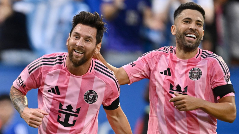 Titulētais spāņu aizsargs Alba pēc sezonas liks punktu