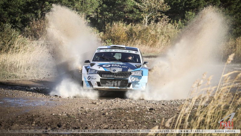 Ar spēcīgu braucēju dalību un latviešiem uz starta - šonedēļ Sāremā rallijs