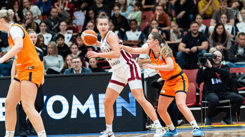 Matīss Rožlapa: "Meitenes pelnījušas uzslavas – visas labi ienāca spēlē"