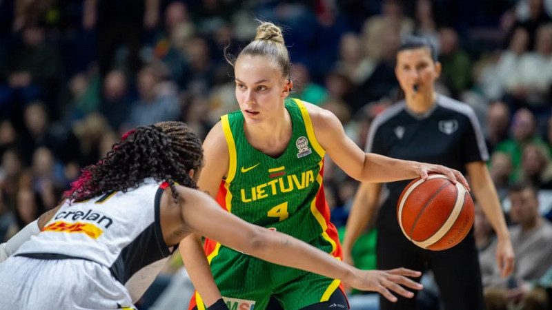 Enerģiskā Lietuva atspēlē 11 punktu starpību un uzvar Eiropas čempioni