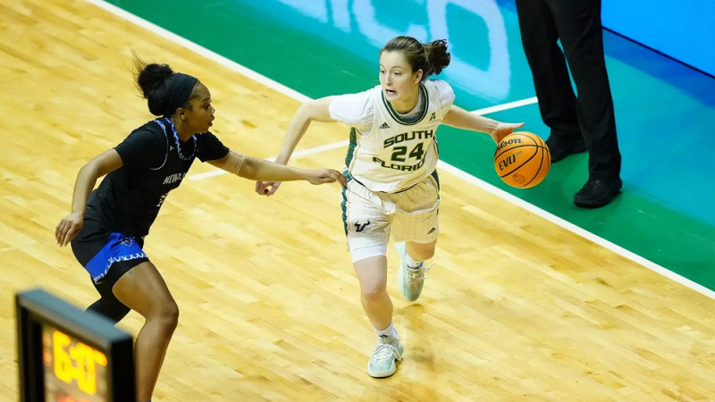 Raina Tomašicka – "American" līgas nedēļas spēlētāja