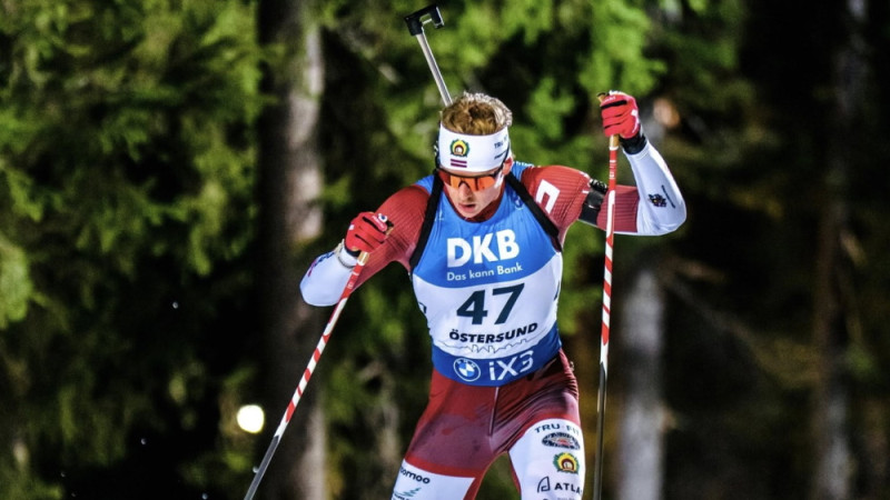 Vīriem cīņa par iespēju startēt iedzīšanas sacensībās, kārtīgs ieskrējiens arī kamanām