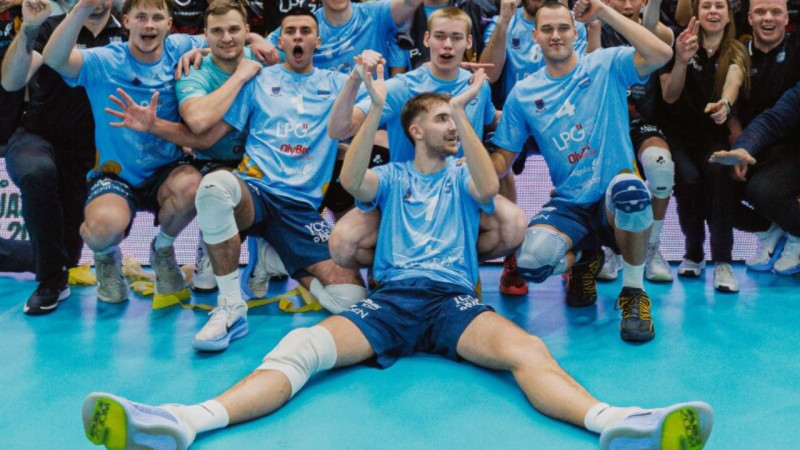 "Ezerzeme"/DU līderis Vilcāns skaidro savu emocionalitāti Latvijas kausa finālā